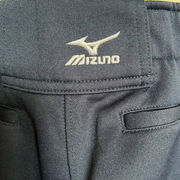 Navy mizuno women’s softball pant - size small - Picture 4 of 4
